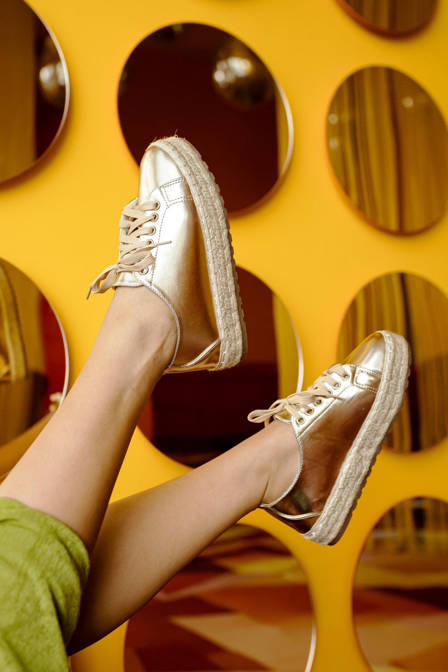 Zapato Madrid Dorado Talla 38