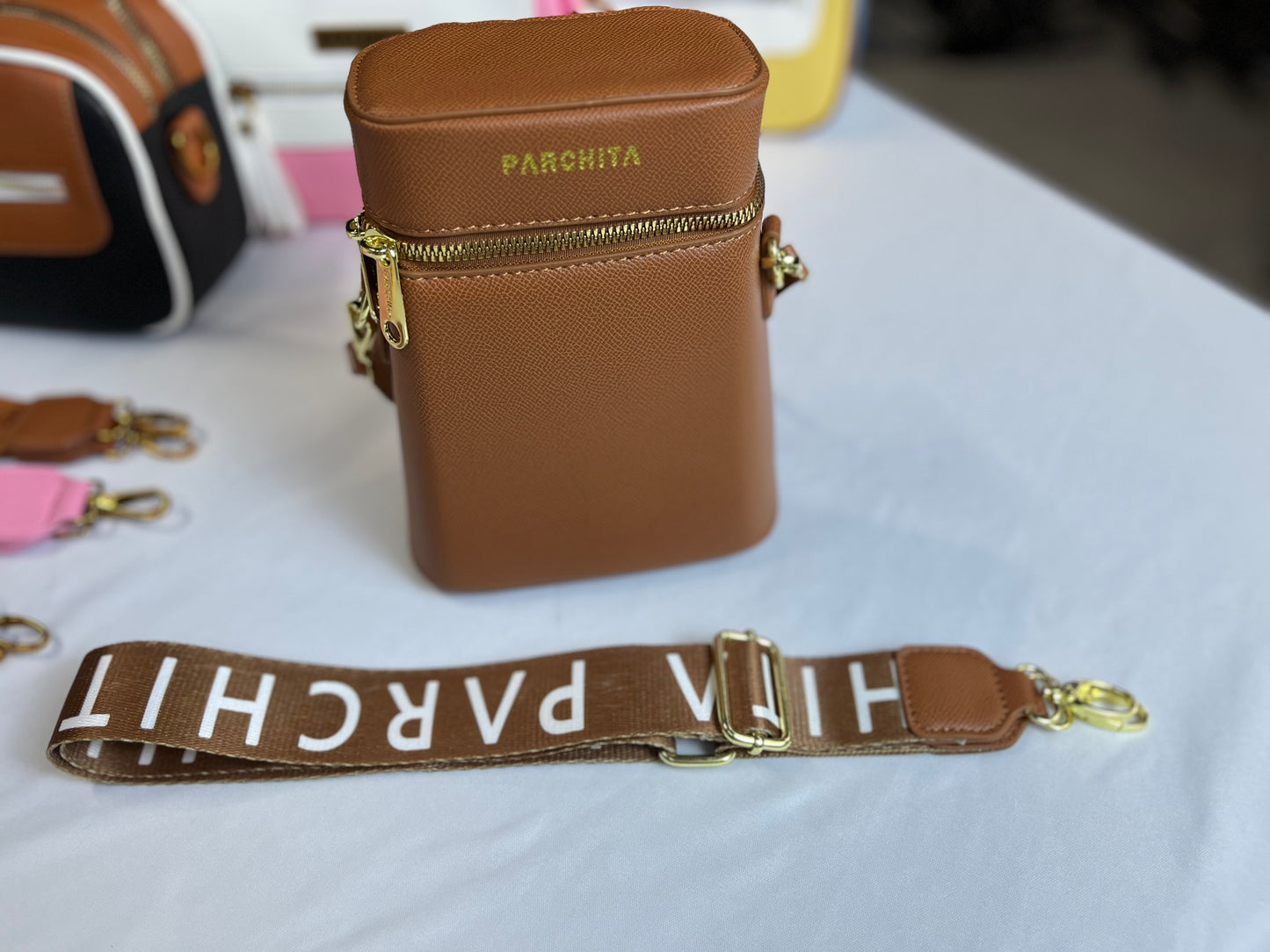 BOLSO DE DAMA PARCHITA