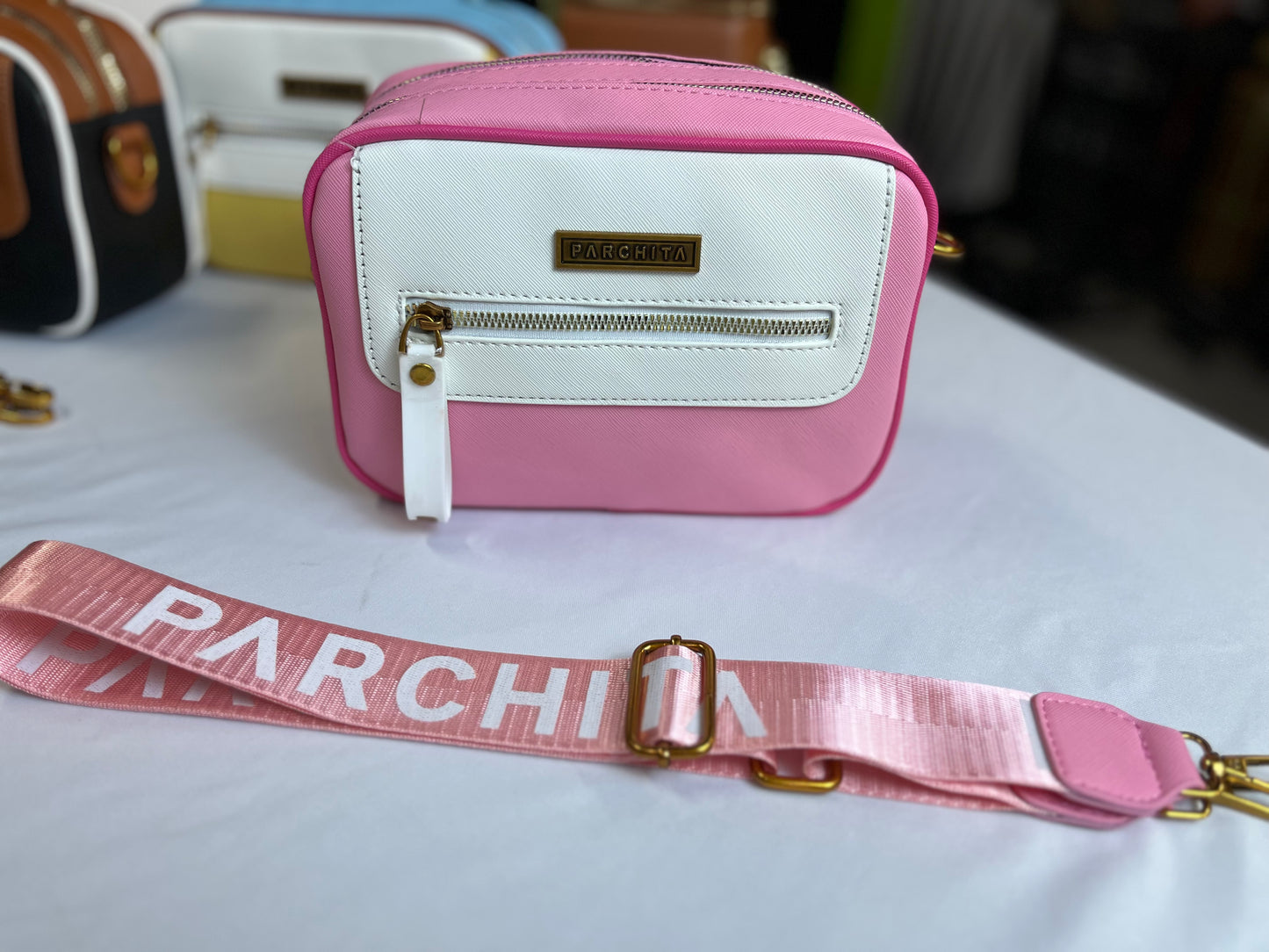 BOLSO DE DAMA PARCHITA