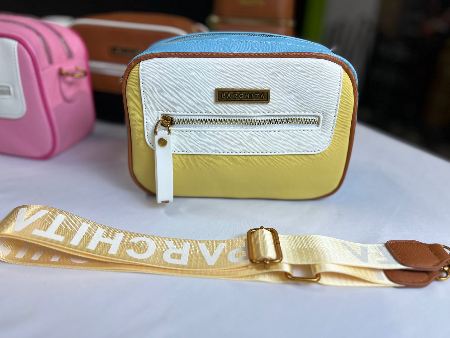 BOLSO DE DAMA PARCHITA